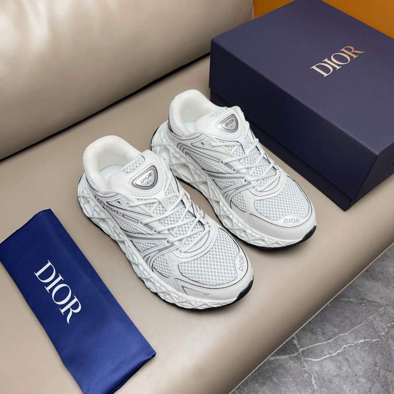 Premium Tech-Runner Sneakers