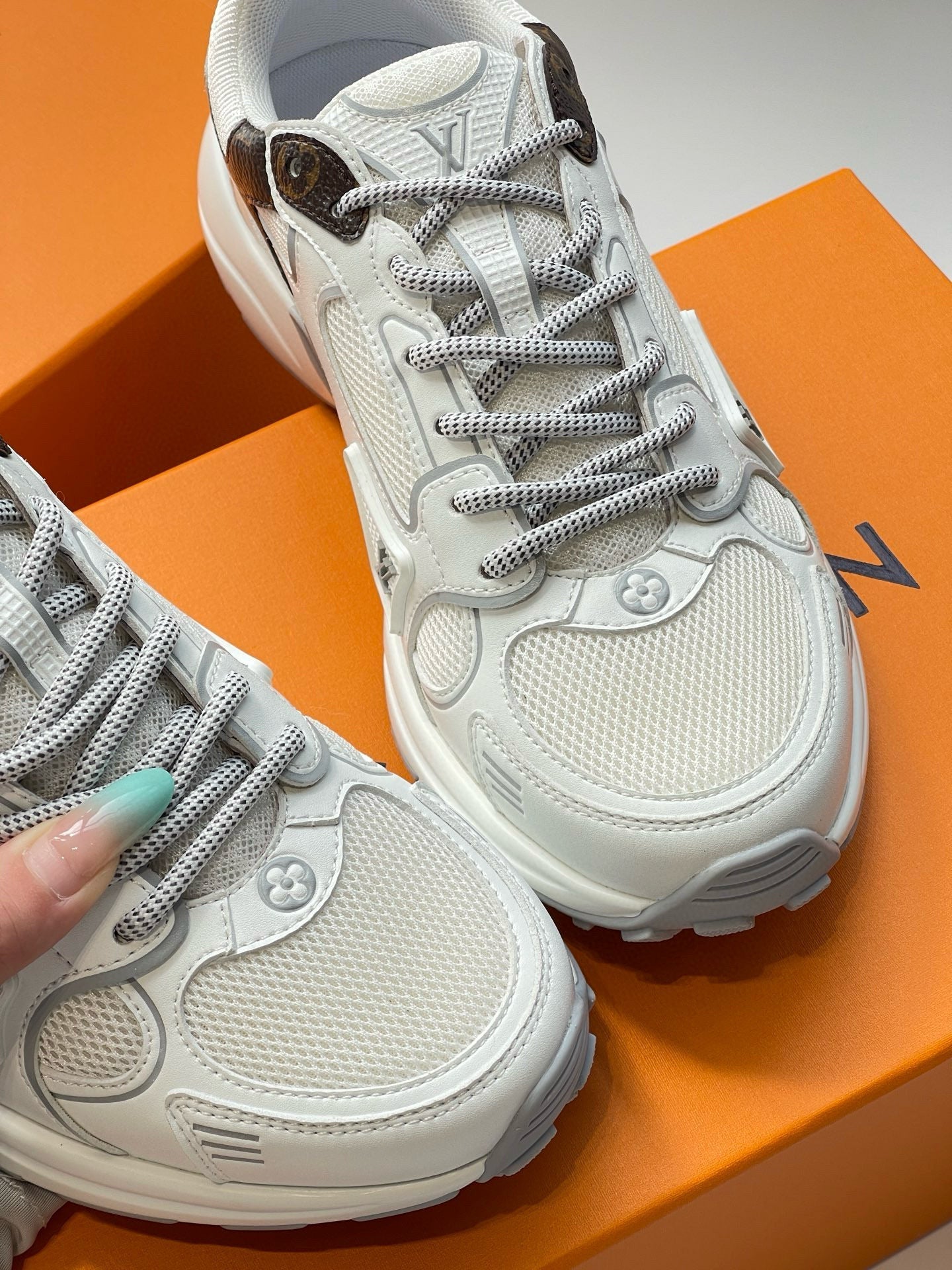 Everyday Leather Sneakers