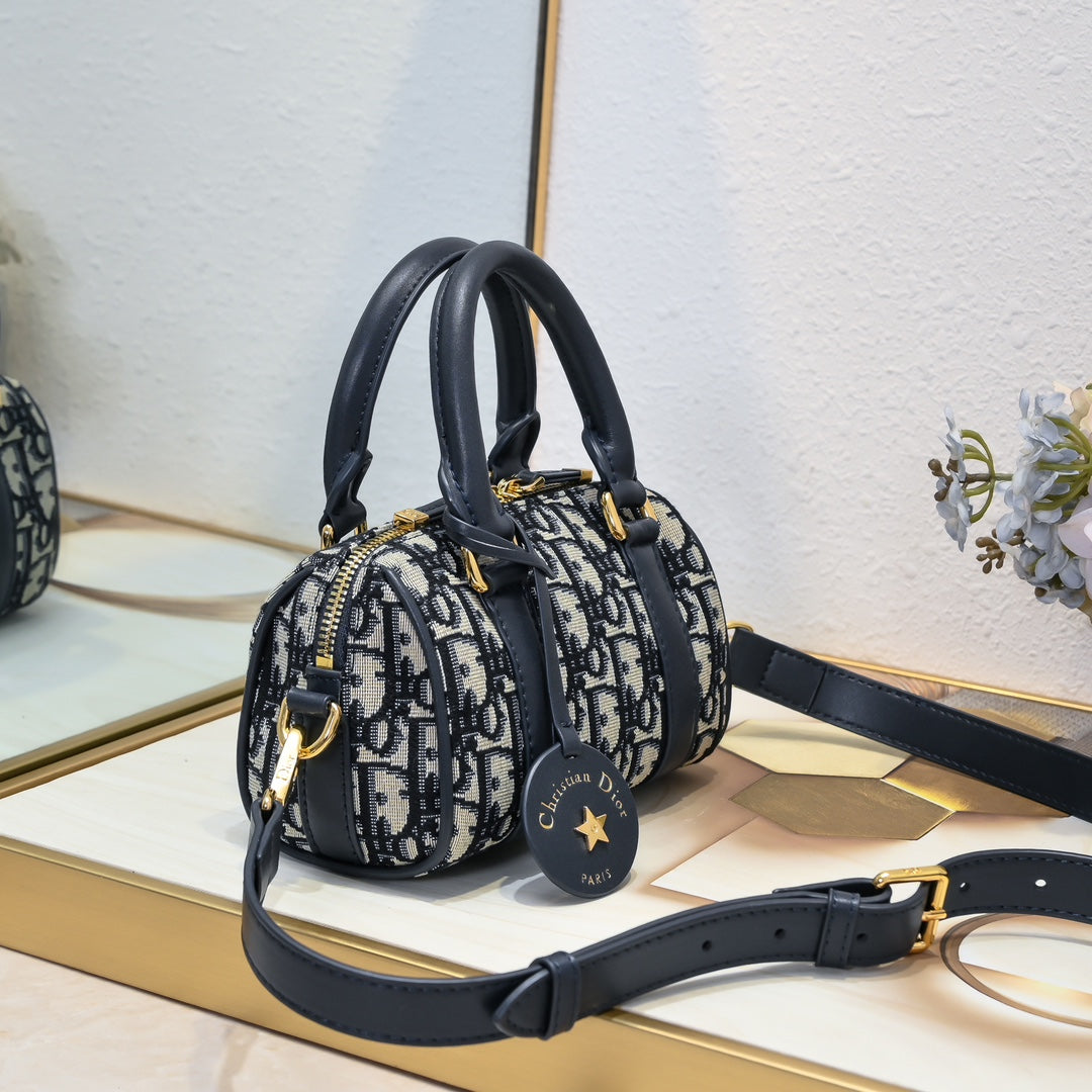 Toujours Shopping Bag